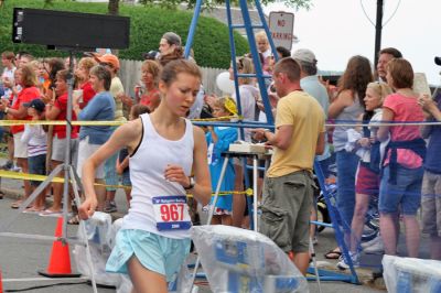 Mattapoisett Road Race 2008
Melissa Henry of Pocasset, MA, was the top female finisher, placing 24th overall in 32:15, in the Mattapoisett Road Race held on July 4, 2008. (Photo by Kenneth J. Souza).
