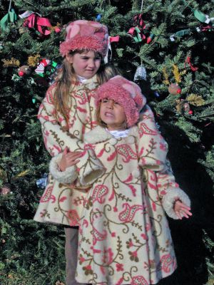 Mattapoisett Holiday Village Stroll 2006
The Town of Mattapoisett celebrated their first annual Holiday Village Stroll on Saturday, December 2 at various venues in and around Shipyard Park. The event included a visit from Santa Claus, Mrs. Claus, and friends, along with the traditional town tree lighting ceremony. (Photo by Robert Chiarito).
