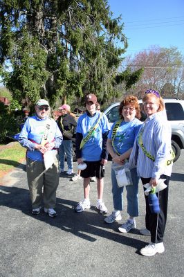 Mother's Day Road Race
The second annual Tiara Classic 5K Mother's Day Road Race stepped off from Oxford Creamery on Route 6 in Mattapoisett on Sunday, May 11. (Photo by Robert Chiarito).
