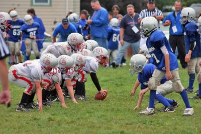 Pee-Wee Football
Old Rochester Youth Footballs (ORYF) Pee Wee team beat Fairhaven, 14-0, on Sunday, September 28 and they are now 3-1-1. (Photo by Robert Chiarito.)


