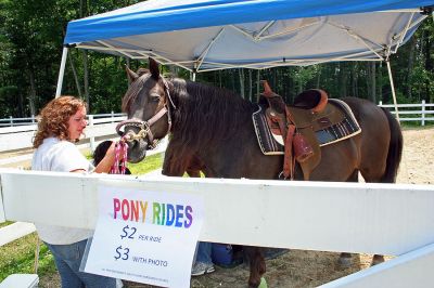 Horse Power
A benefit for the non-profit South Shore Horsemens Council was held on Saturday, July 7 at Rochesters Sterling Pointe Farm. Visitors were greeted by volunteers who offered everything from pony rides and face painting for children to extended tours of the expansive grounds, arena and barn. Those interested in making a donation of time or money to the South Shore Horsemens Council are encouraged to contact them through their website at www.sshconline.com. 
