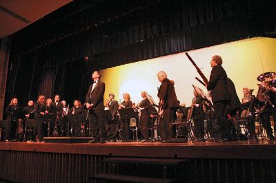 Super Symphony
Director Phillip Sanborn and members of the Tri-County Sumphonictake a bowduring their Grainger, Gershwin and Gregson concert at the Gilbert D. Bristol Auditorium at Old Rochester Regional High School on Sunday afternoon February 1. (Photo by Robert Chiarito).
