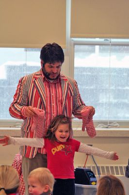 Toe Zone
Ever-popular local childrens entertainers the Toe Jam Puppet Band performed recently for an enthusiastic crowd at Sippican Elementary School in Marion last weekened in a show sponsored by the Mattapoisett YMCA. The show was a benefit for the YMCAs Annual Scholarship Fund. (Photo by Robert Chiarito).
