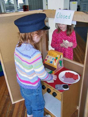 Celebrate Youth
Spearheaded by the National Association for the Education of Young Children, each year for one week in April communities across the country celebrate the Week of the Young Child by highlighting the network of early childhood programs and the wonderful children that they serve. The Tri-Town Early Childhood Council shares this photo to show young children hard at work and at play in Marion, Mattapoisett and Rochester. (Photo courtesy of Jane Taylor).
