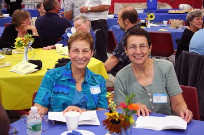 Memory Lane
The Second Annual Waterman School Reunion was held at Rochester Memorial School on Saturday, September 13. (Photos by Robert Chiarito).
