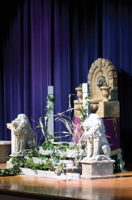 As You Like It
Rochester Memorial School presents Shakespeare's As You Like It to the general public on Thursday, April 14 at 7:00 pm at the Sippican School, 16 Spring Street in Marion. The production will be held in Marion because the Rochester Memorial School is currently being renovated. A $7 donation will be collected at the door. Photos by Felix Perez.
