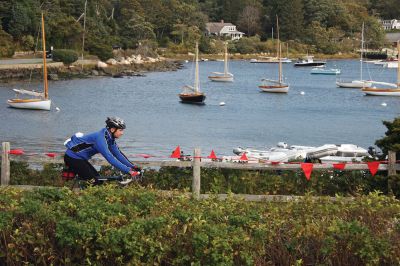 Buzzards Bay Coalition Bike Ride
On Sunday, October 14, 147 riders pedaled across southeastern Massachusetts to participate in the 6th Annual Buzzards Bay Watershed Ride in order to raise money for the Buzzards Bay Coalition.  There were two route options, one 75-mile and one 35-mile course that led riders all throughout the region, including the Tri-Town.  The ride raised $68,000 for the organization's initiatives.  Photos courtesy Buzzards Bay Coalition. 
