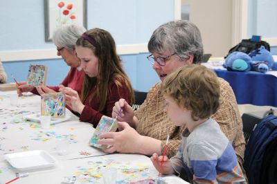 Create & Connectivity
As part of Art Week, the Marion Art Center joined the Council on Aging on Saturday morning, May 4, for a seniors and children’s “Create & Connectivity” event at the Benjamin D. Cushing Community Center. Participants of all ages used colorful paper cuts and glue to decoupage small wooden trays. Photos by Jean Perry
