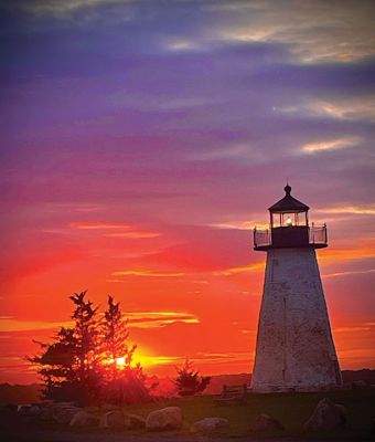 Ned’s Point Sunset
Ned’s Point sunset. Photo by Steve Chicco
