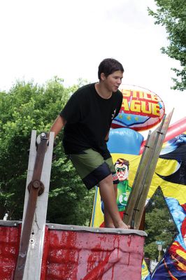 Super Duper Summer Fair
 The First Church of Marion held its Annual Super Duper Summer Fair on July 25. The fundraising event is a familiar, welcome event every summer in Marion, and it has something to offer everyone. The fair featured a plant sale, White Elephant, games for the kids, book sale, yard sale, and of course, clam cakes. Photos by Jean Perry
