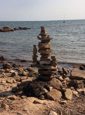 Crescent Beach
An artist staying at Crescent Beach recently constructed a number of cairns on the beach near Waterman Street and on the rocks between Goat Island and Strawberry Point visible from the end of Island Street Photo courtesy Bev Gleason
