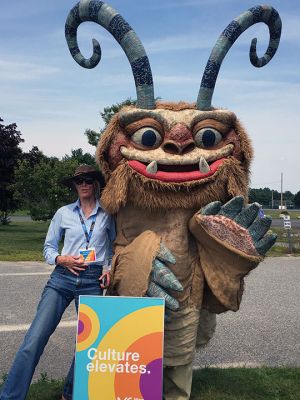 Hodge Podge
The Wanderer found everyone’s good buddy Hodge Podge at the Rochester COA on August 7 chatting up folks who stopped by in support of Plumb Library. HP’s appearance was sponsored by the Rochester Cultural Council. Photos by Marilou Newell
