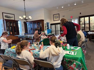 Marion Natural History Museum
The Marion Natural History Museum’s afterschool group had a wonderful time on December 17 using recycled and natural materials for gift giving. We made snow globes, bird feeders, shell ornaments, and more! We also enjoyed snacks and having fun visiting with friends. The museum wishes to thank all the terrific volunteers that came out to help. Happy Holidays from the museum and see you soon. Photos courtesy Elizabeth Leidhold
