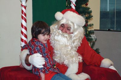 Breakfast with Santa
Marion’s Police Brotherhood held its 3rd annual toy drive and pancake breakfast with Santa at Sippican School on December 6. Families were asked to bring new unwrapped toys, and in return they were given a delicious pancake breakfast and a photo with Santa. The toys are being donated to the Justice Resource Institute, which provides a wide range of services to at-risk families and individuals. Photos by Marilou Newell
