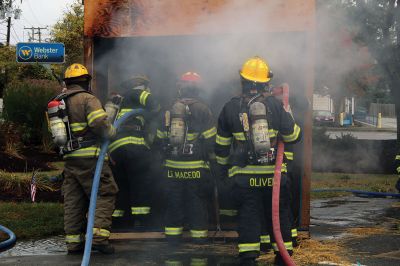  Mattapoisett Fire Department Open House
The Mattapoisett Fire Department Open House attracted scores of families on Saturday, October 12, with free food, fun, and fire demonstrations that captured the children’s attention while reinforcing the importance of fire safety. Photos by Jean Perry
