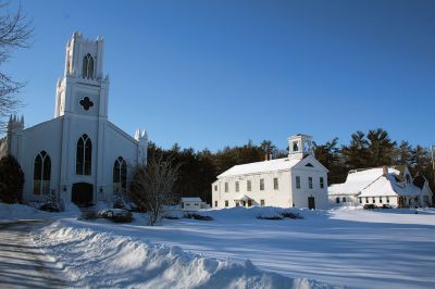 Snow in Rochester
Last weekend's snow event made the tri-towns look like another part of New England. Here are scenes from Marion, Mattapoisett and Rochester. Photos by Mick Colageo
