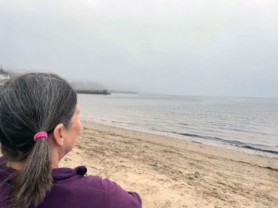 Polar Plunge
Year round ocean swimmer Cheryl Hatch of Middletown RI, considers lower tide at town beach and how far to swim out to go underwater completely at the Polar Plunge.
