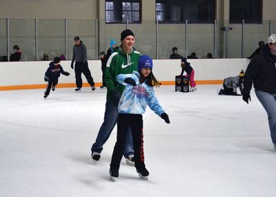 Family Skating Days 
Tabor Academy hosts Family Skating days throughout the winter with many dates yet to come. Photos by Jean Perry
