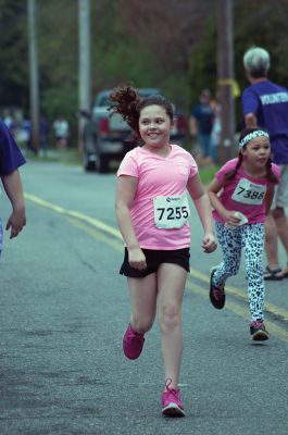 Women’s Fund Tiara 5K 
Participants in the Women’s Fund Tiara 5K Mother’s Day race enjoyed fine weather and fun, breaking the record of registered runners with 1,000 who took part. Some donned their tiaras and tutus, and there was even a super hero or two spotted in the Kids’ Fun Run. Photos by Felix Perez
