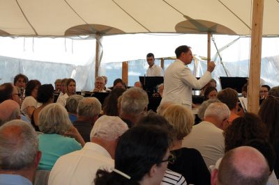 Tri-County Symphonic Band
The Tri-County Symphonic Band, under the direction of Philip Sanborn, hosted its 14th Annual Benefit Pops Concert beneath a breezy tent on the grounds of Tabor Academy on Sunday, June 12. This year’s concert had the appropriate theme “Celebration of the Sea,” and event-goers delighted in ocean-themed songs (and cupcakes) with Sippican Harbor as the backdrop. Photos by Jean Perry
